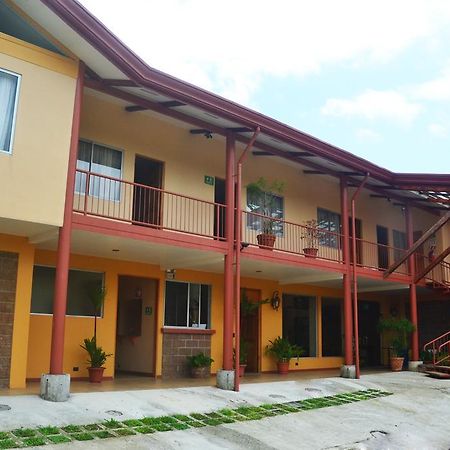 Hotel La Villa Quesada  Exteriör bild