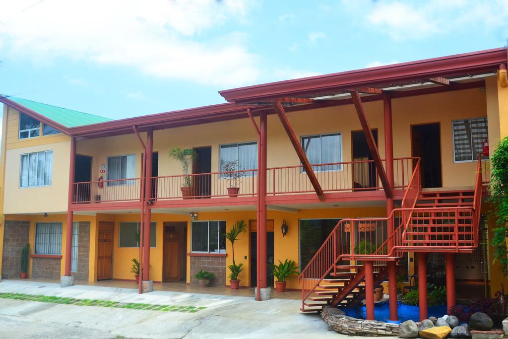 Hotel La Villa Quesada  Exteriör bild